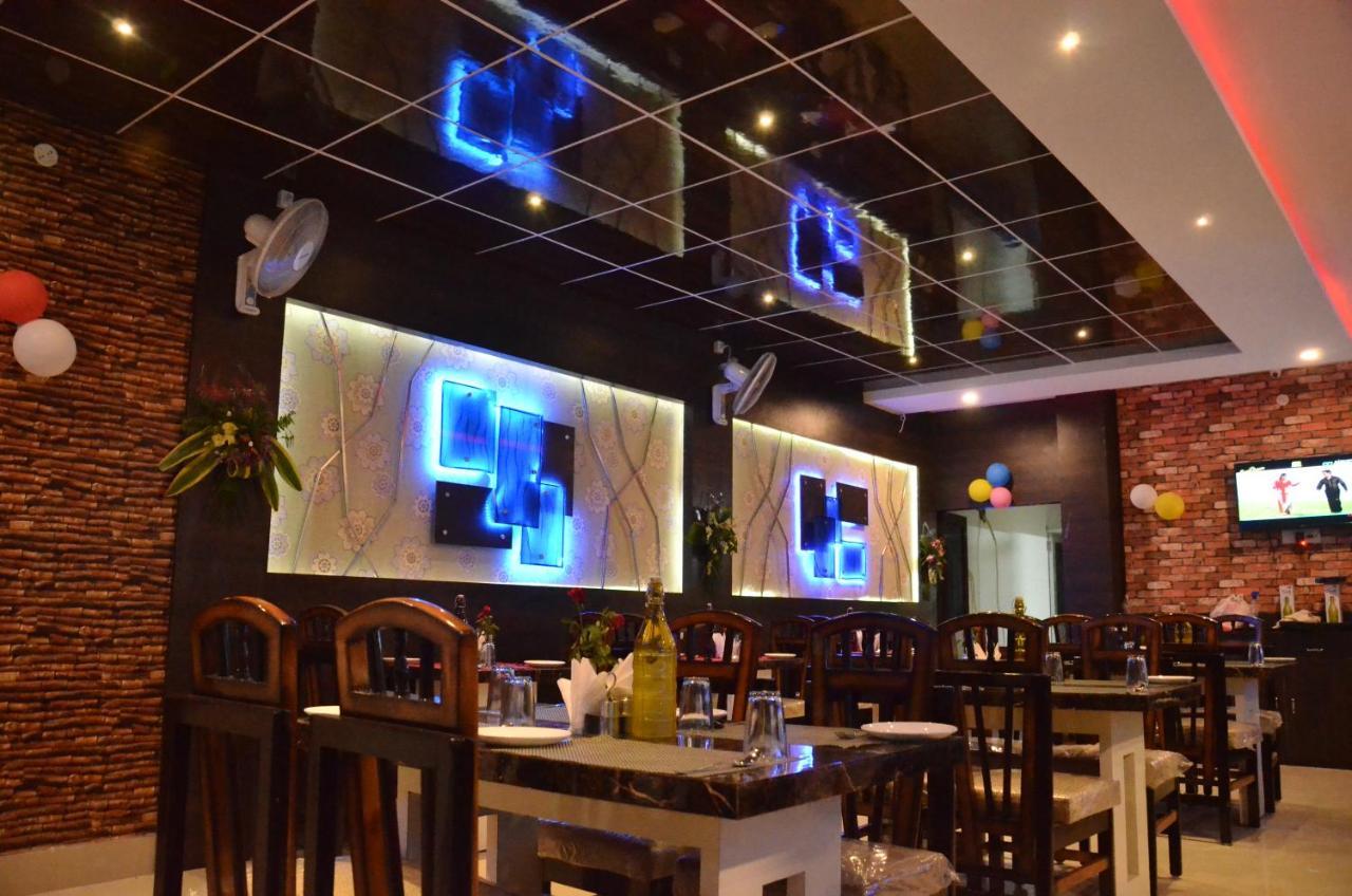 Hotel Janvi Interntaional Inn Muzaffarpur Bagian luar foto